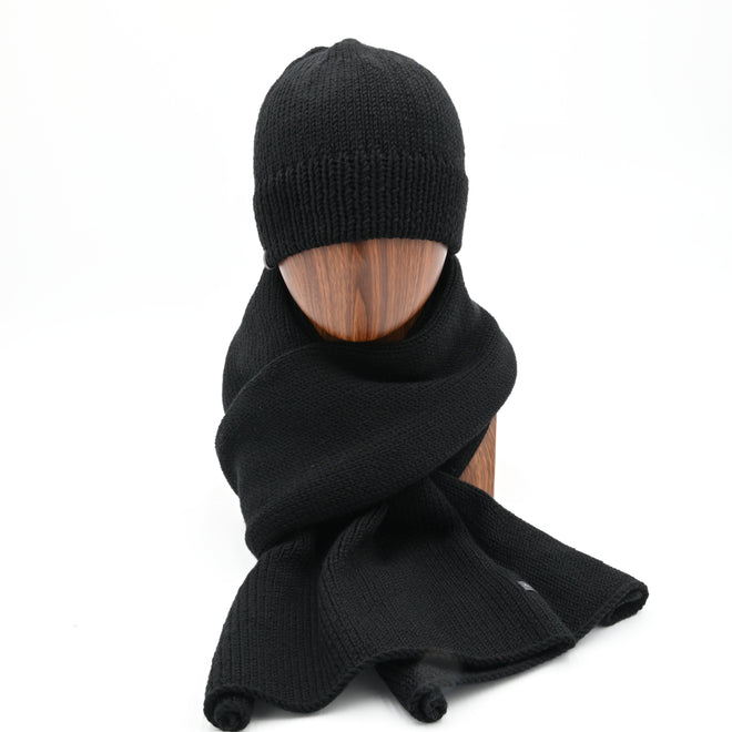 Pitch Black Ruapehu Classic Beanie and Scarf Combo (Front)