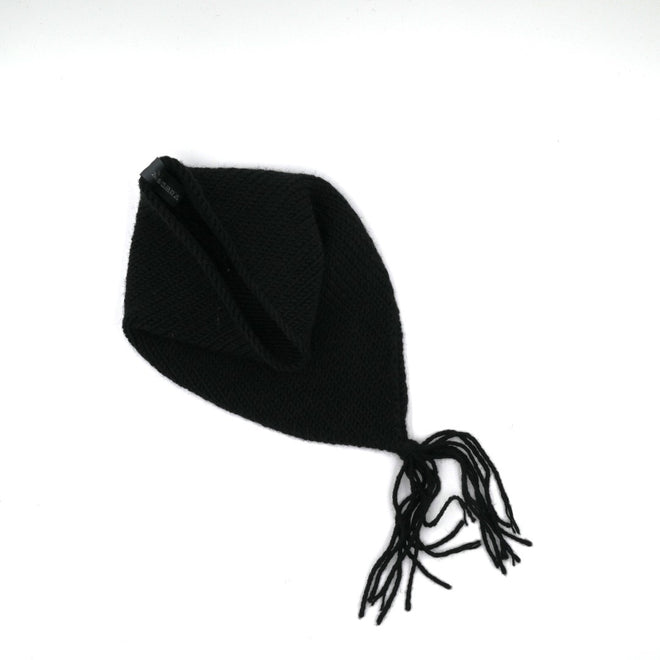 A pitch Black Soho Scarf