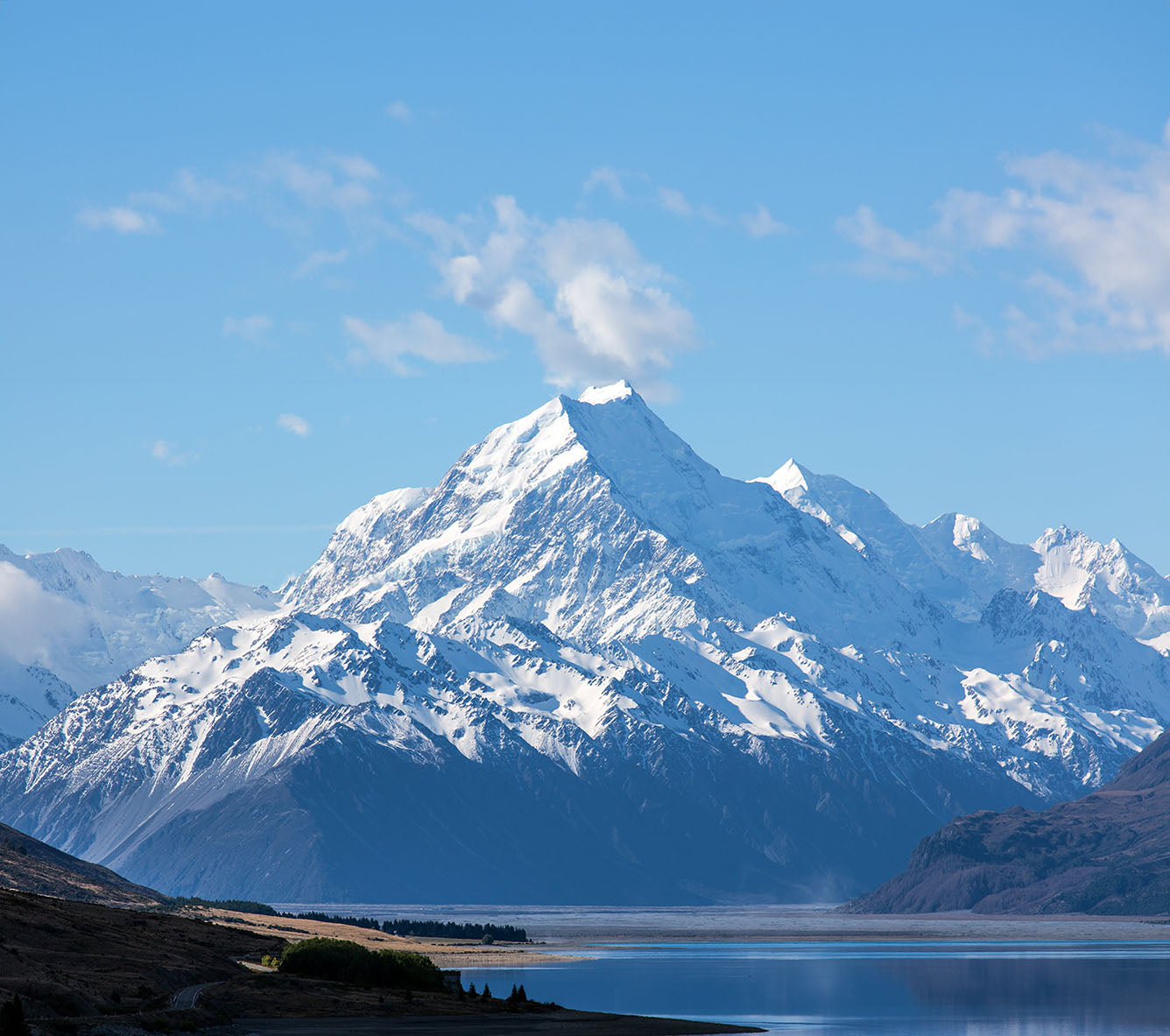 Aoraki Mt Cook on a blue ski winters day