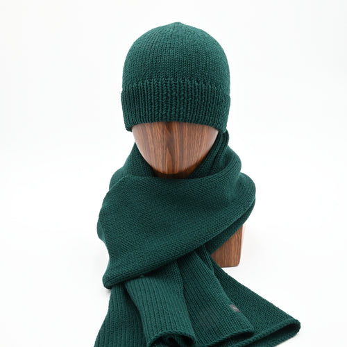 Sherwood Green Ruapehu Classic Beanie and Scarf Combo (Front)