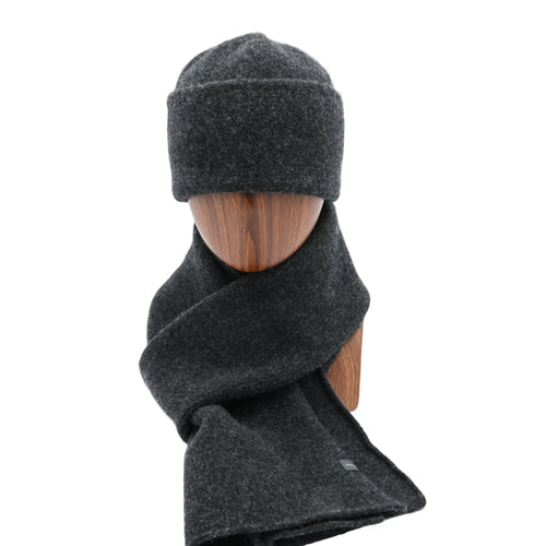 Mannequin Gunmetal Sub-21 Felted Toque with a matching 1800 Scarf Combo (Frnt)